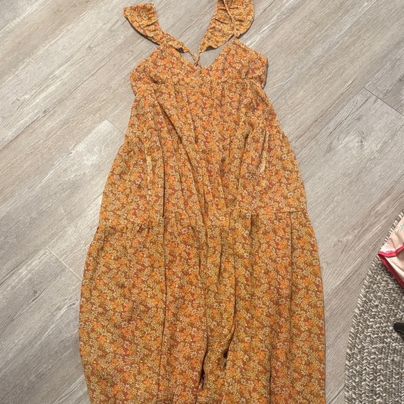 Madewell Floral Maxi Dress in Orange and Brown - Picture 3 of 5